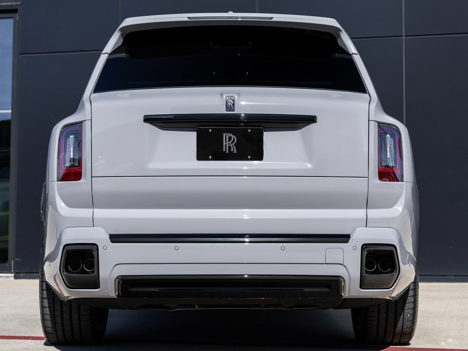 2026 Rolls-Royce Black Badge Cullinan 