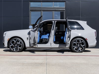 2026 Rolls-Royce Black Badge Cullinan 