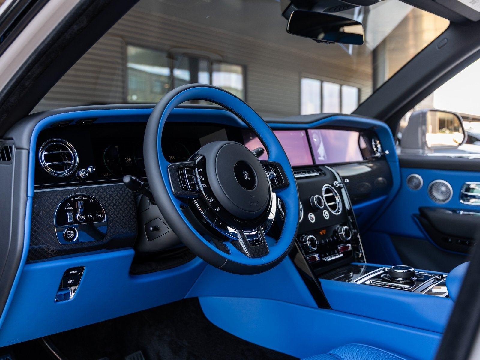 2026 Rolls-Royce Black Badge Cullinan 