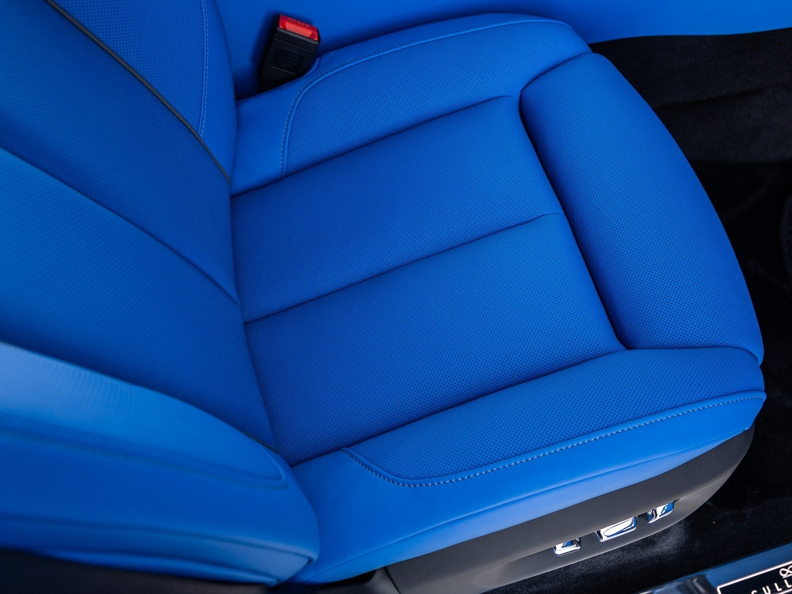 2026 Rolls-Royce Black Badge Cullinan 