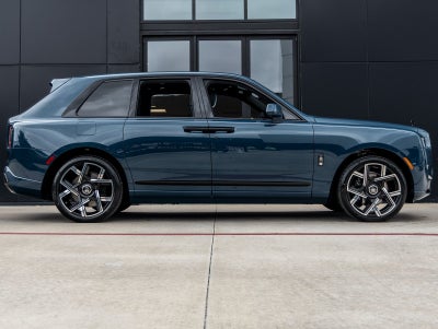2026 Rolls-Royce Black Badge Cullinan Black Badge