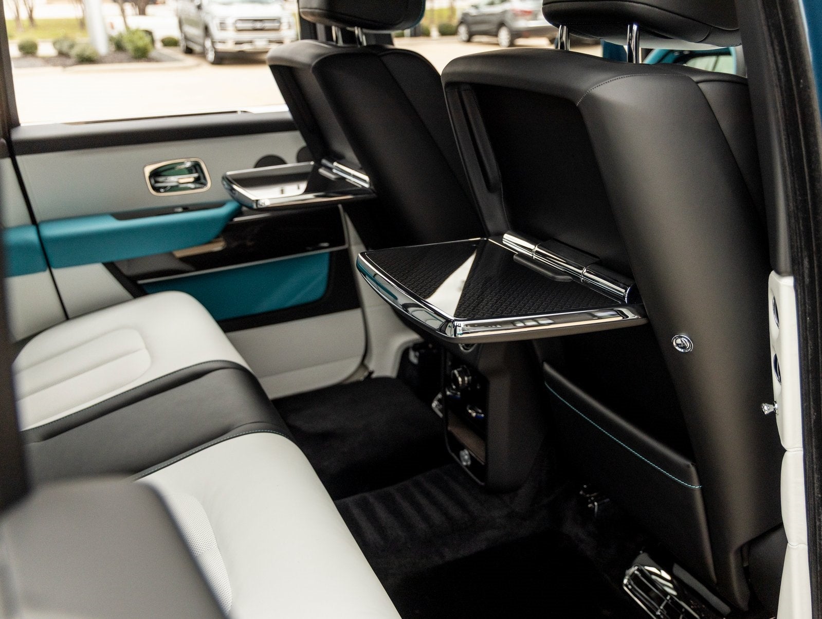 2026 Rolls-Royce Black Badge Cullinan Black Badge