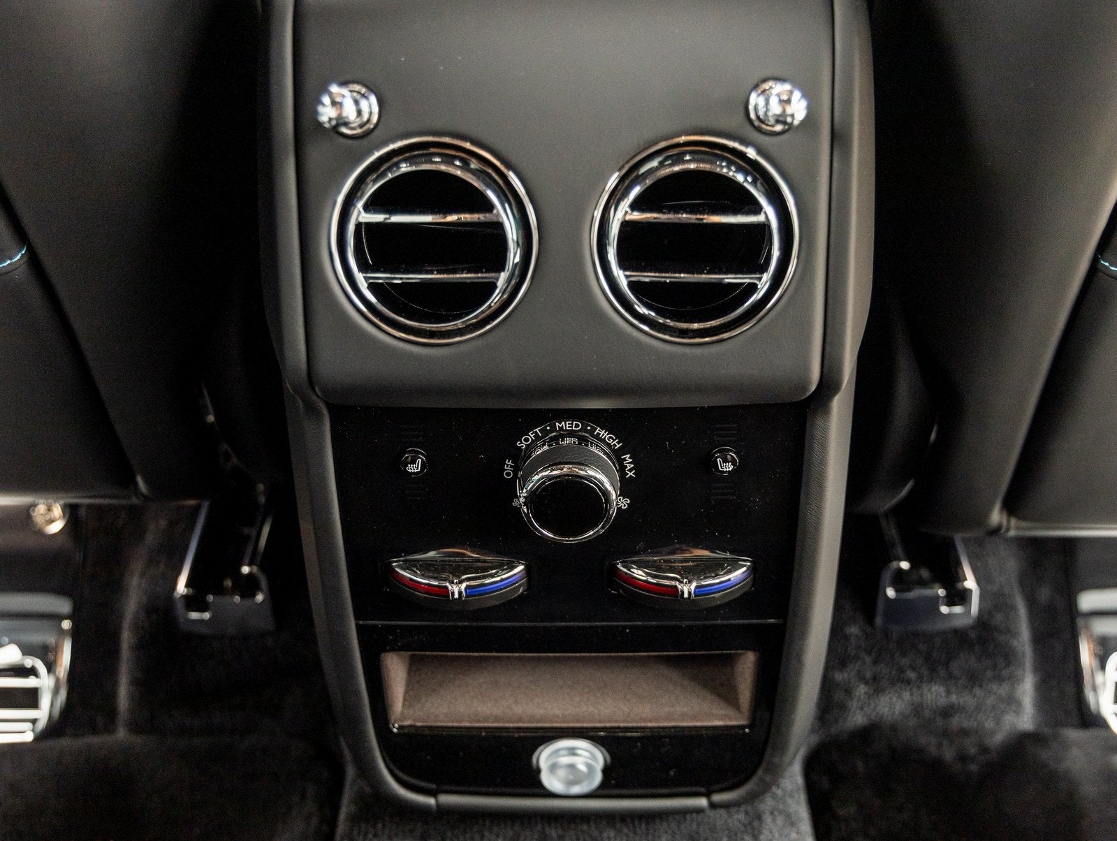 2026 Rolls-Royce Black Badge Cullinan Black Badge