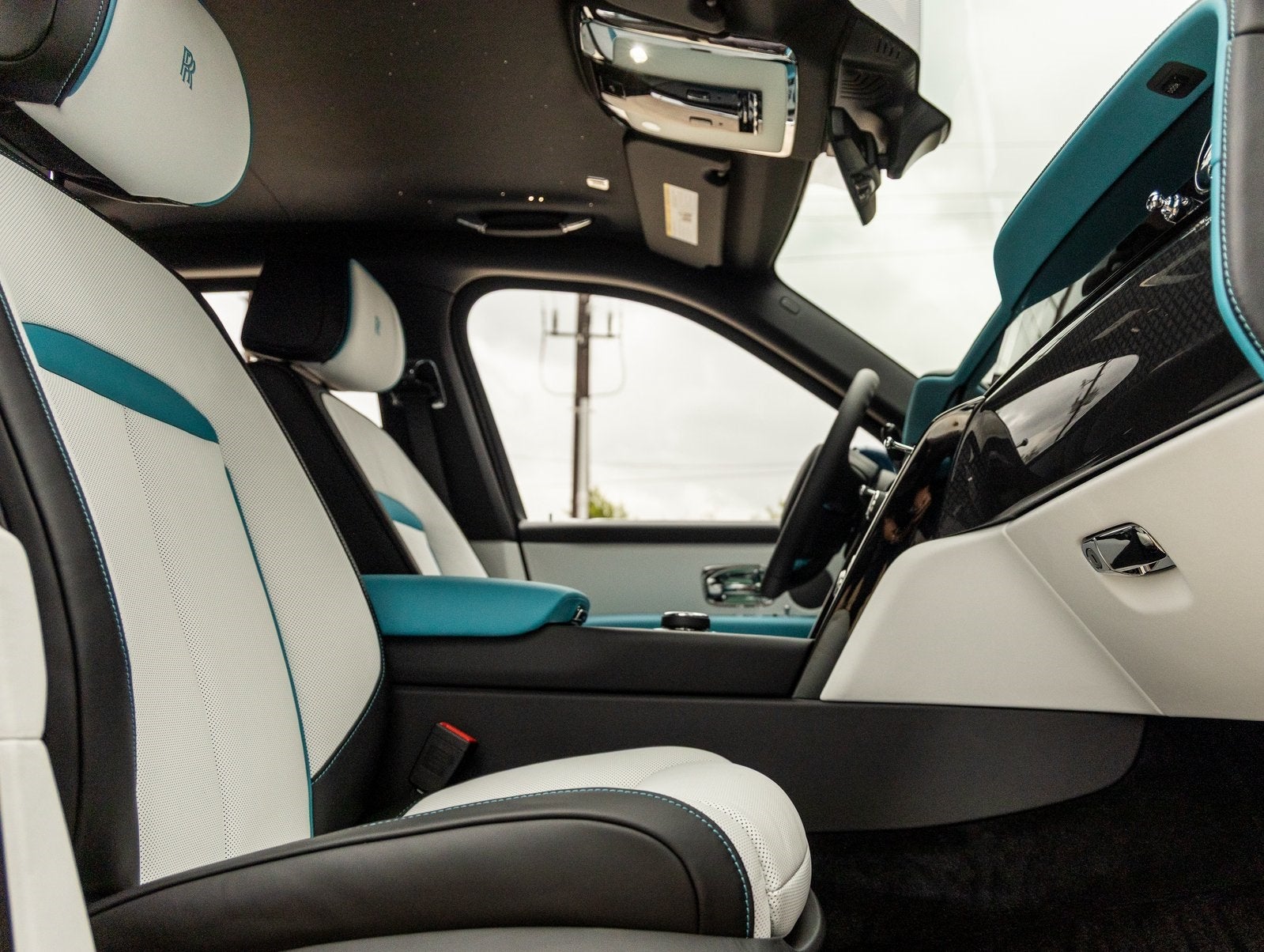 2026 Rolls-Royce Black Badge Cullinan Black Badge