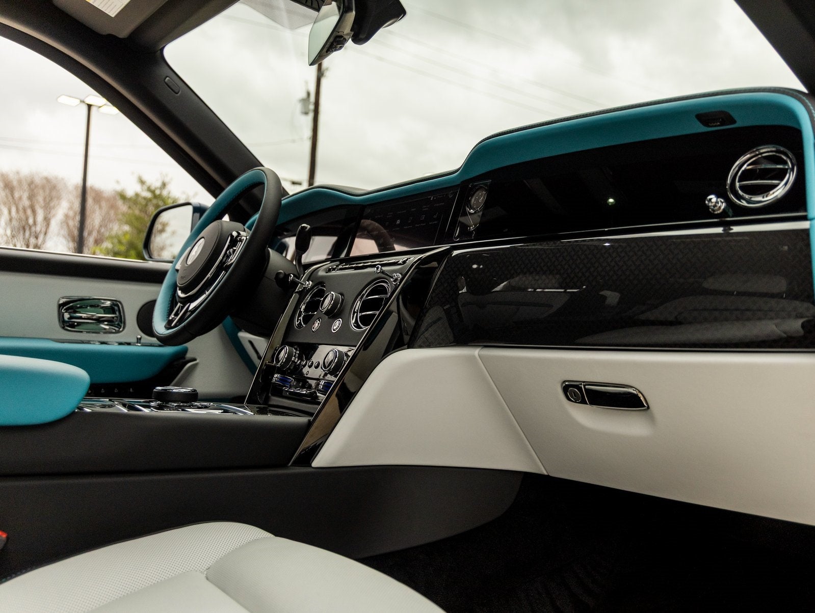 2026 Rolls-Royce Black Badge Cullinan Black Badge