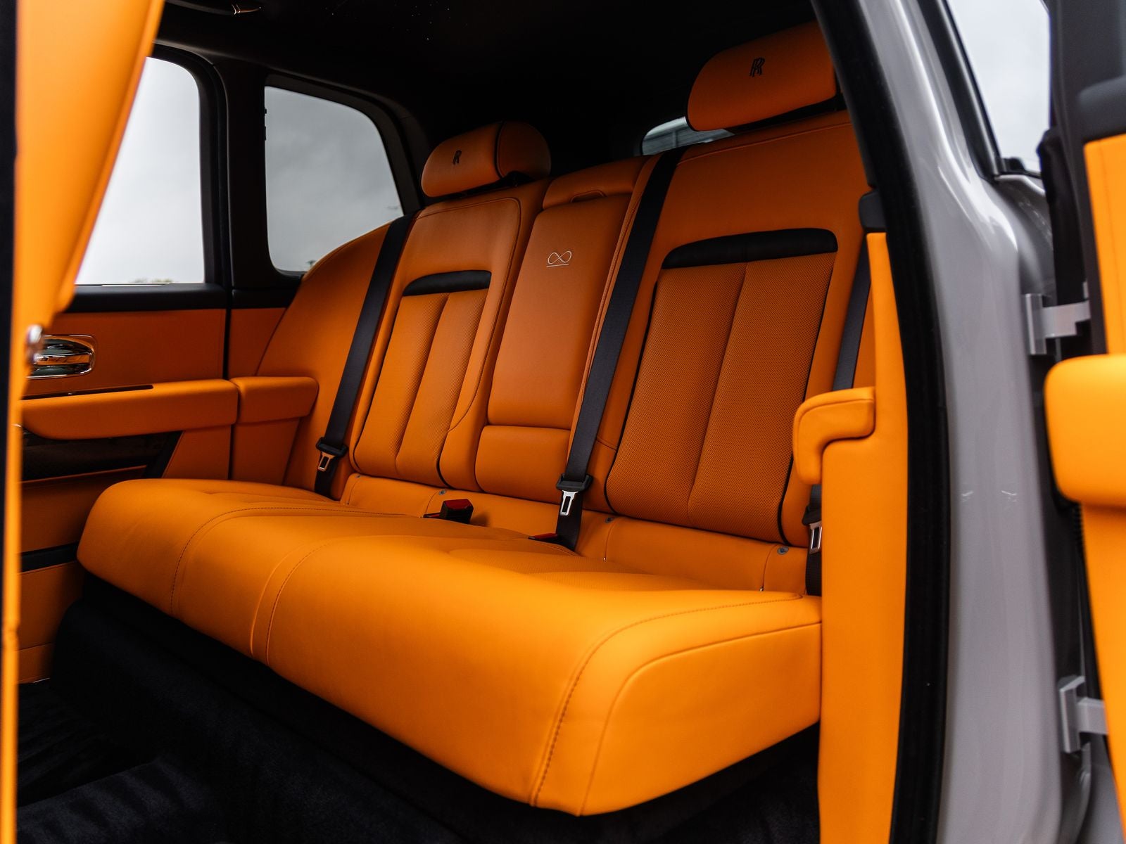 2026 Rolls-Royce Cullinan Black Badge