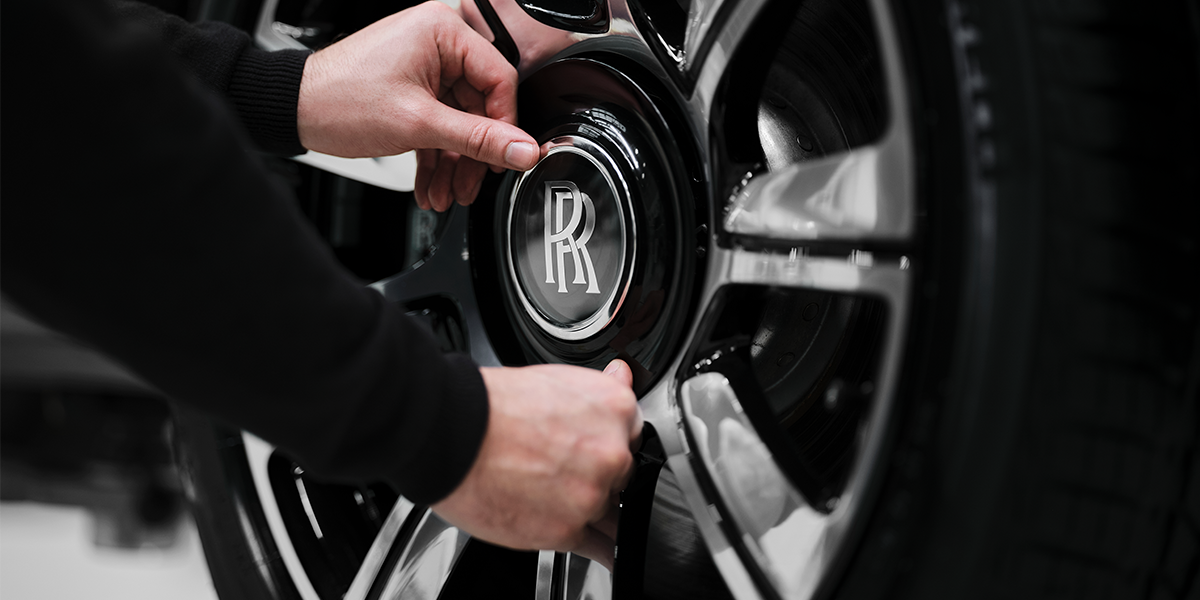 Rolls-Royce Tire Change Houston TX