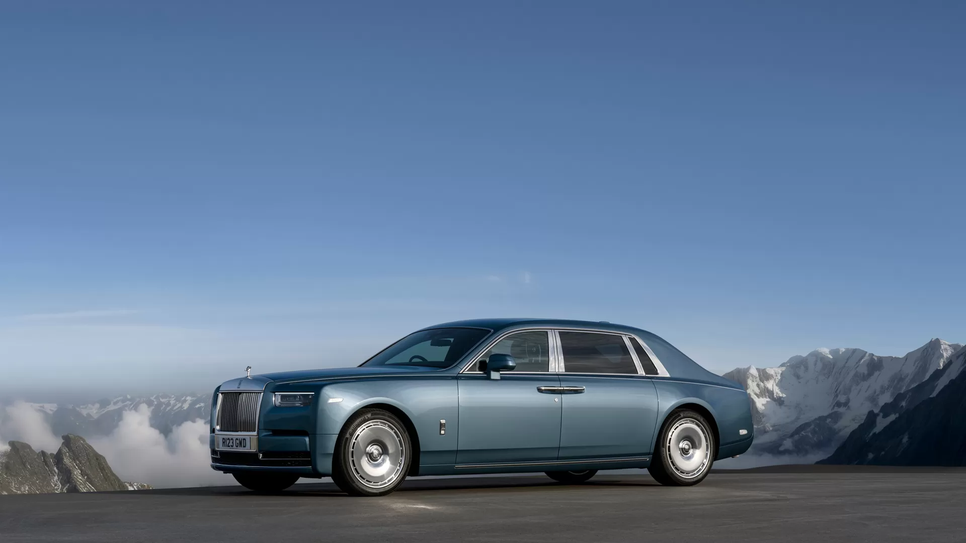 Rolls-Royce Motor Cars North Houston in Houston TX