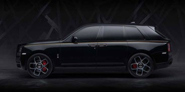 New Rolls-Royce-Black-Badge-Cullinan with Yellow Detailing in Houston TX